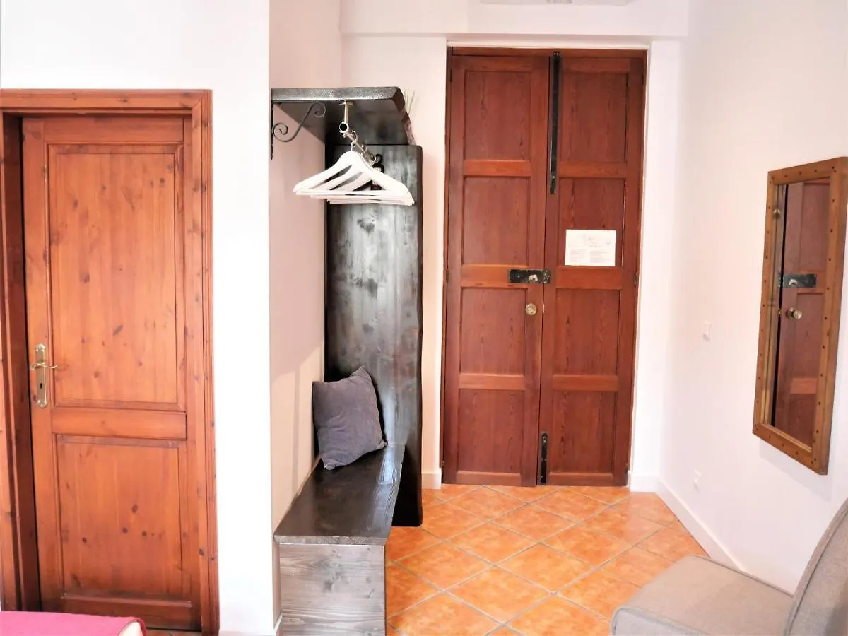 ***  Hotel Casa Bougainvillea 소예르 스페인