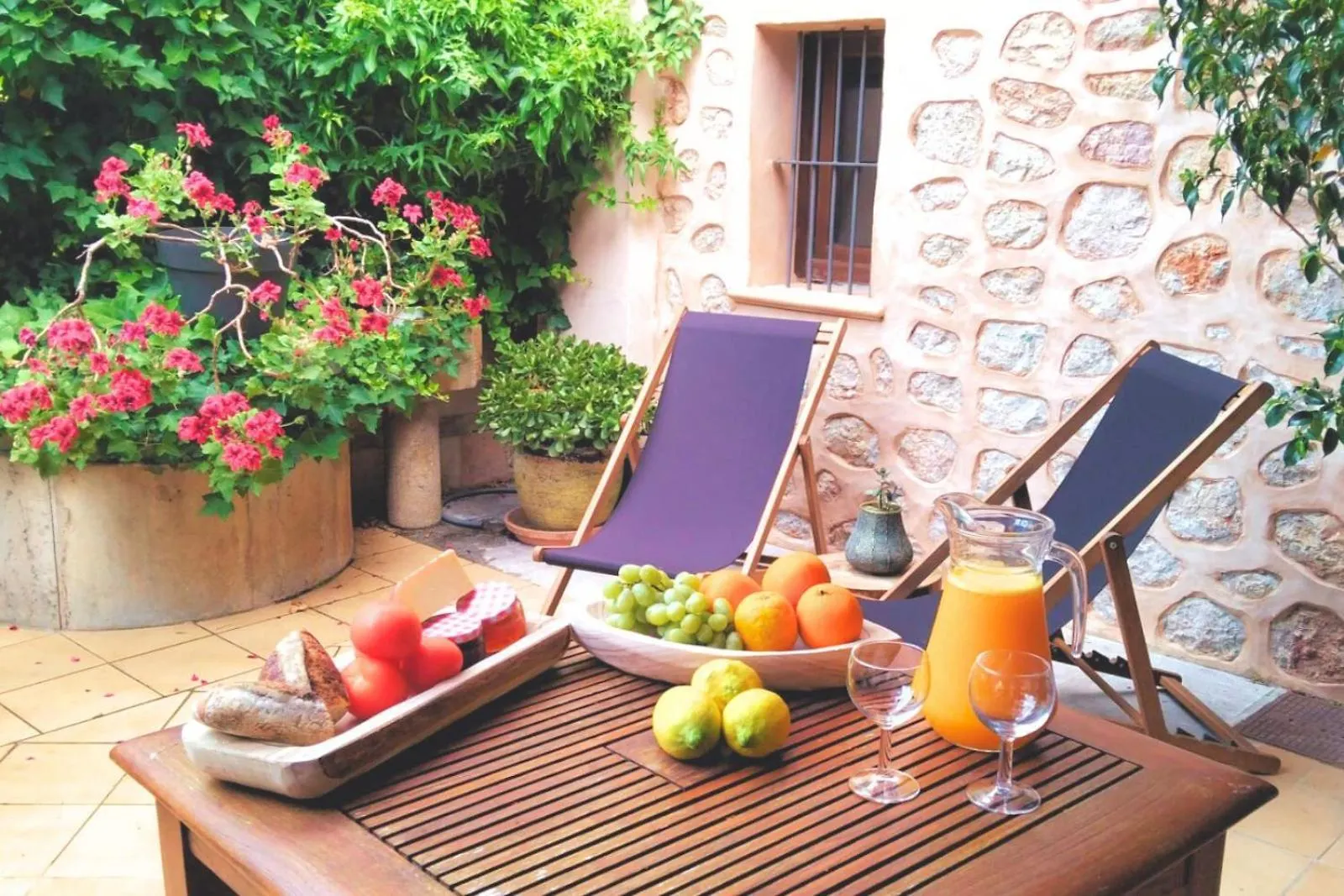 Hotel Casa Bougainvillea 소예르 3*,  스페인