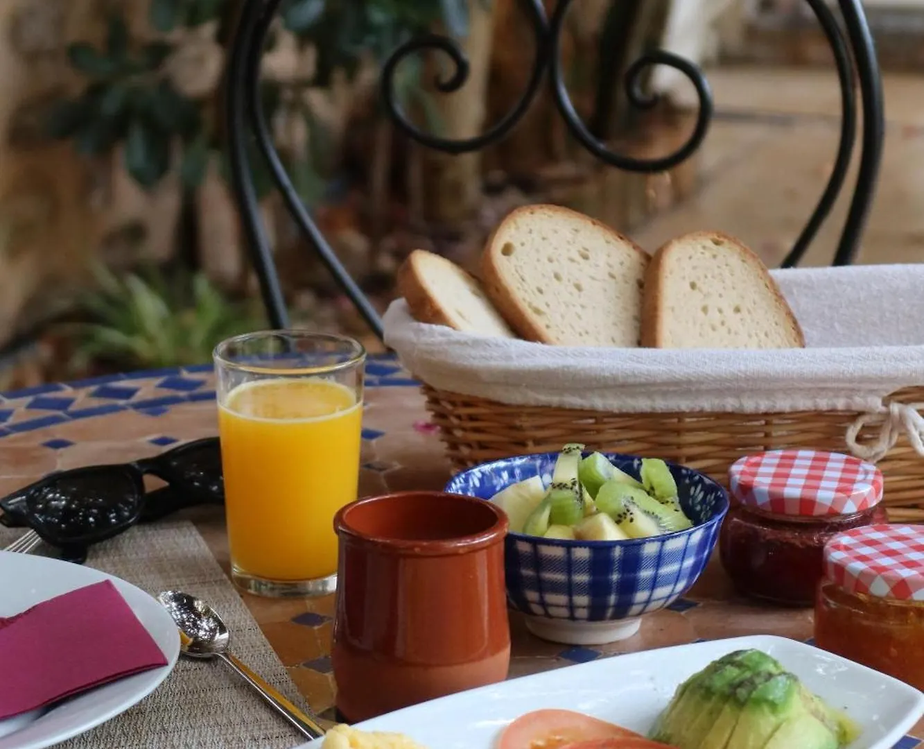 Hotel Casa Bougainvillea 소예르