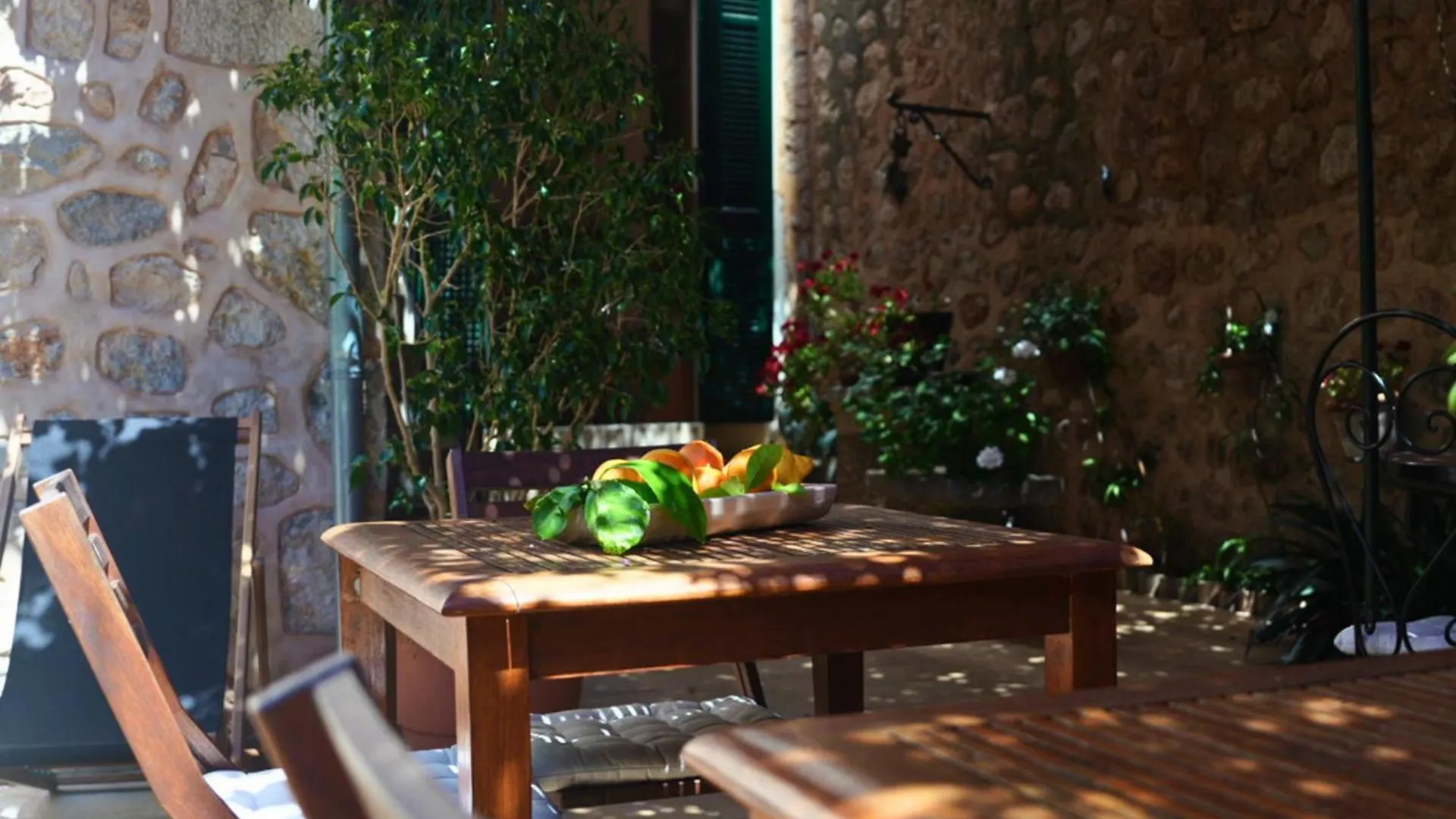 Hotel Casa Bougainvillea 소예르